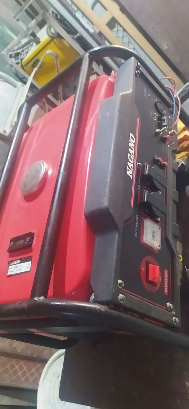 Gerador de energia 110 220 volts a gasolina