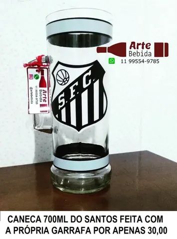 Caneca Santos feita da garrafa de vidro 