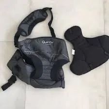 Quinny curb cangurú 