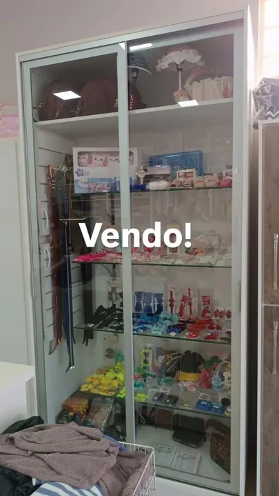 Vitrine e Prateleira (Lojista)