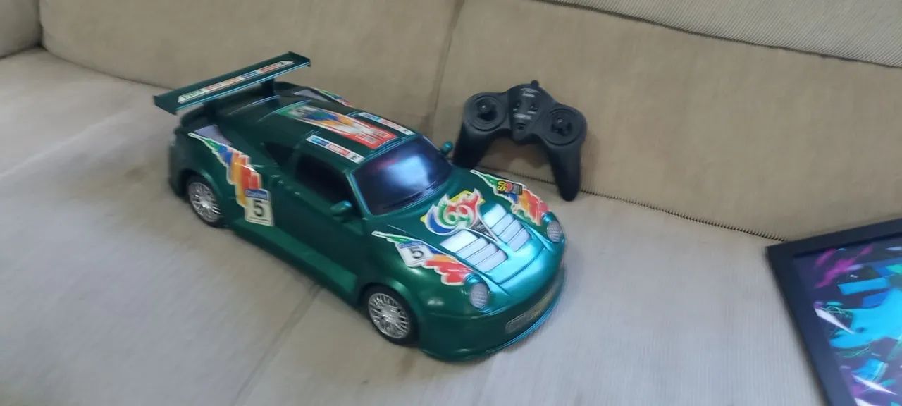 Carrinho de Controle remoto 