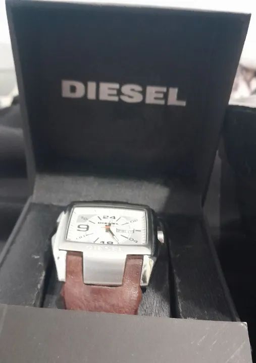 RELOGIO DIESEL ORIGINAL COM PULSEIRA DE COURO MARROM FRETE GRATIS