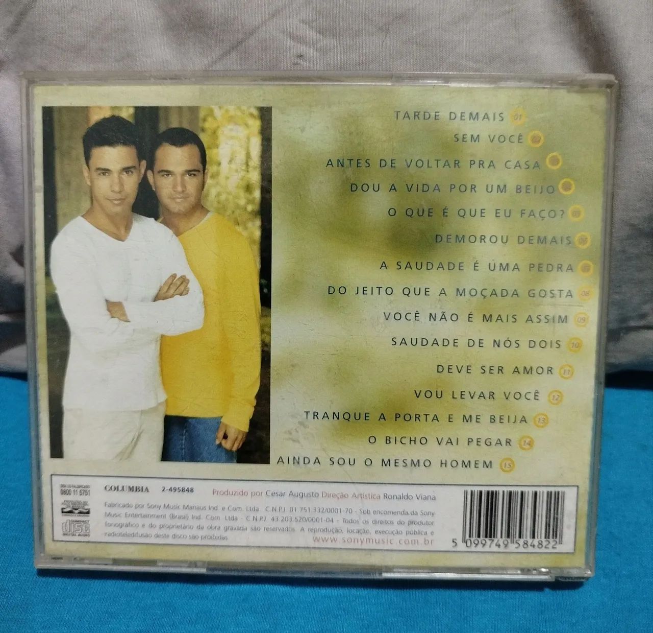 CD Zezé Di Camargos & Luciano - Clássicos Românticos - Foto 2