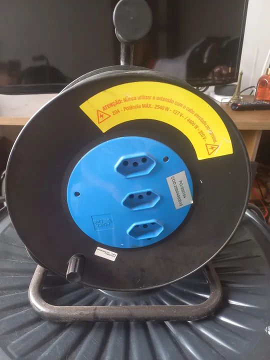 Extensão Tripolar Carretel 20a 20m 3 Tomadas Force Line - Foto 2