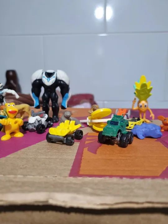 Brinquedos Colecionáveis - Diversos Modelos  - Foto 4