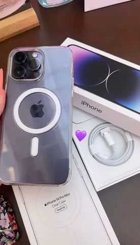VX Case  Capa Magsafe para iPhone 12 Pro Max de Silicone Rígida  Transparente