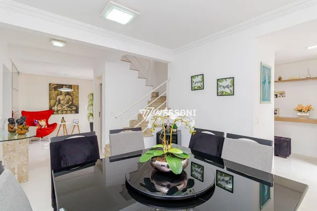 Santa Felicidade, Sobrado em Condomínio, Espaço Gourmet, 3 Quartos sendo 1 Suíte, R$878.00