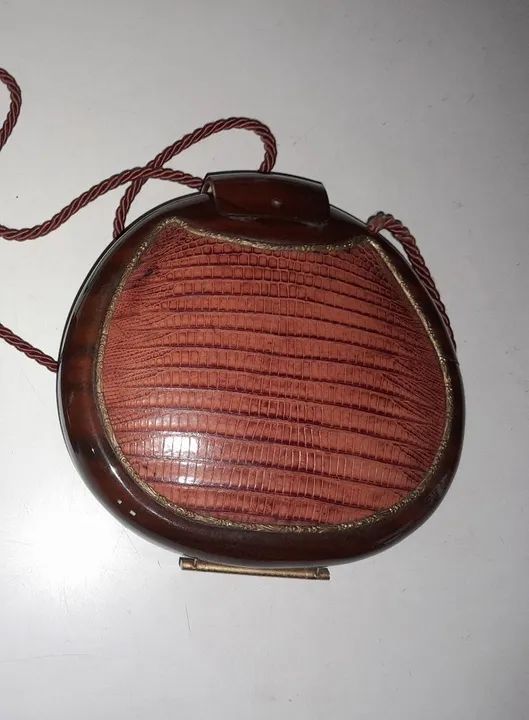 Bolsa de mão em acrílico - Foto 2