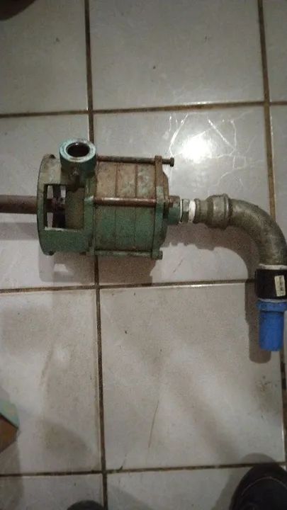 Bomba hidráulica 2cv pouco usada (THEBE) - Foto 6