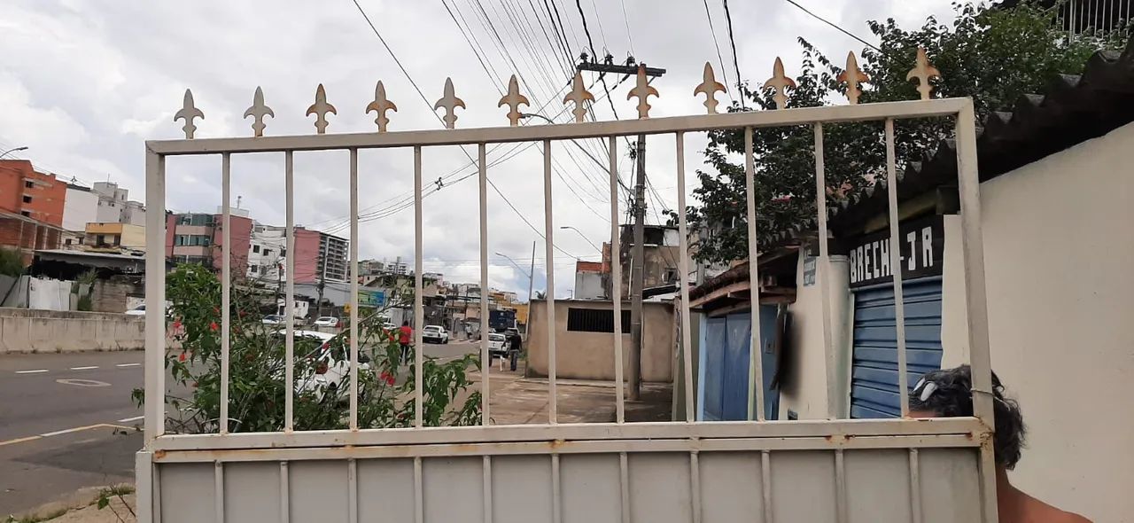 Portão de ferro branco  - Foto 3