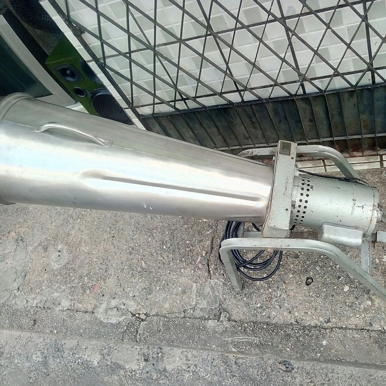 Liquidificador Industrial de 20 litros.