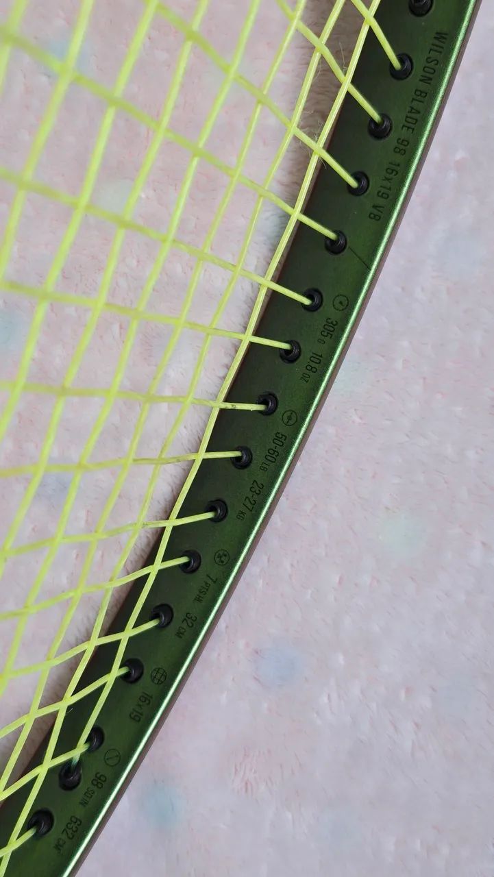 Raquete Wilson Blade v8 98" 16x19 305g L2 - Foto 4