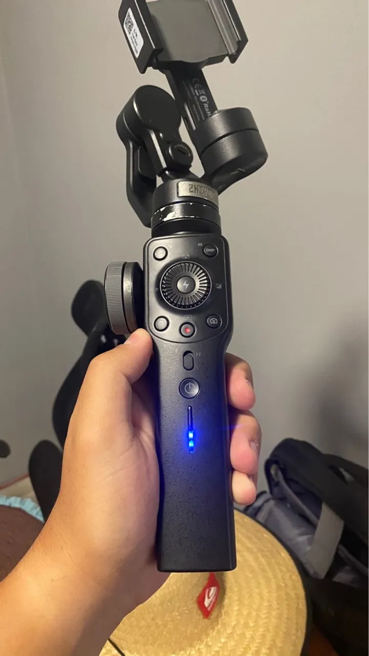 Estabilizador Gimbal Zhiyun Smooth 4