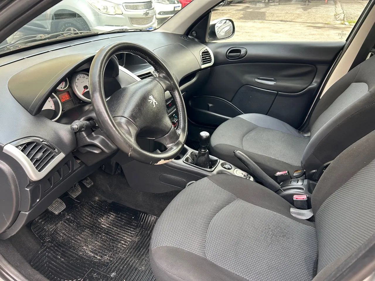 Peugeot 207 1.4 Sedan Impecavel !!  - Foto 3