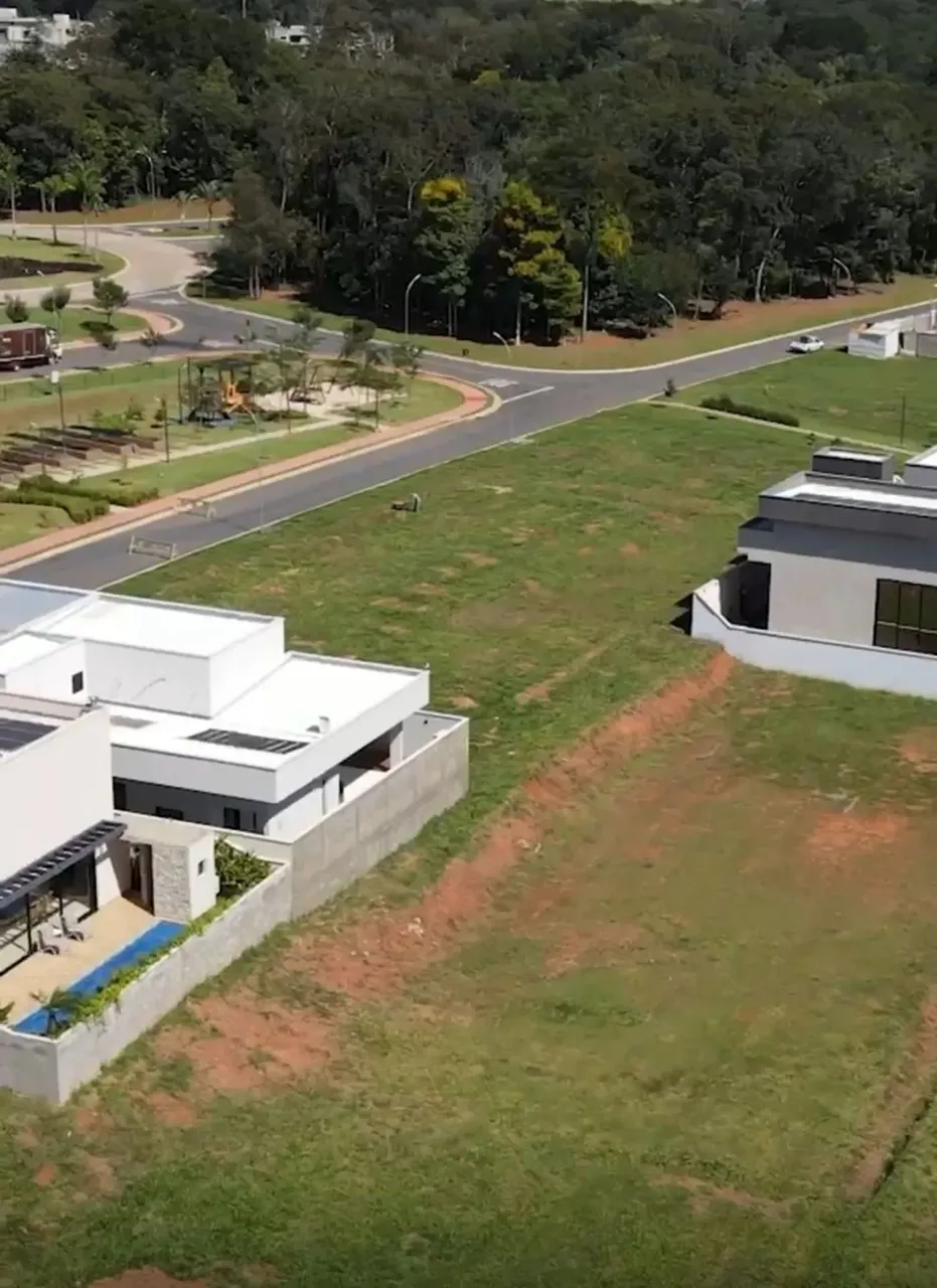 Lote em Jardins França - Goiânia - GO