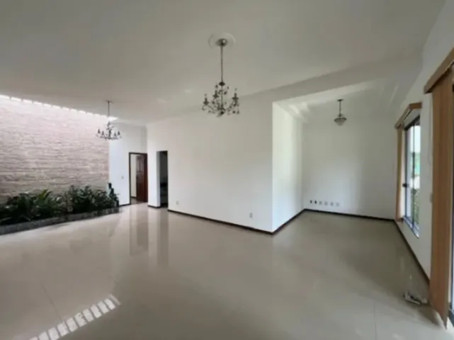 Casa em Nova Descoberta - H3