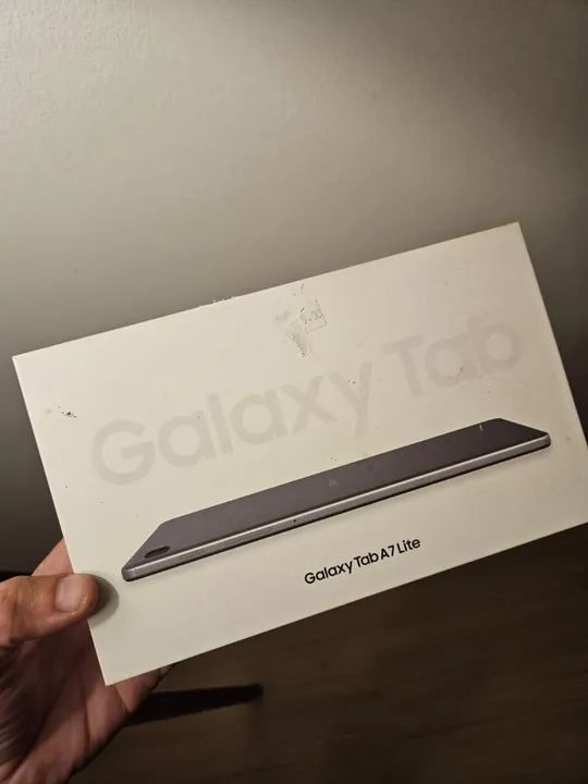 Tablet Samsung Galaxy A7 Lite 8,7? 4G Wi-Fi 32GB MediaTek MT8768T Câm. 8MP - Foto 3