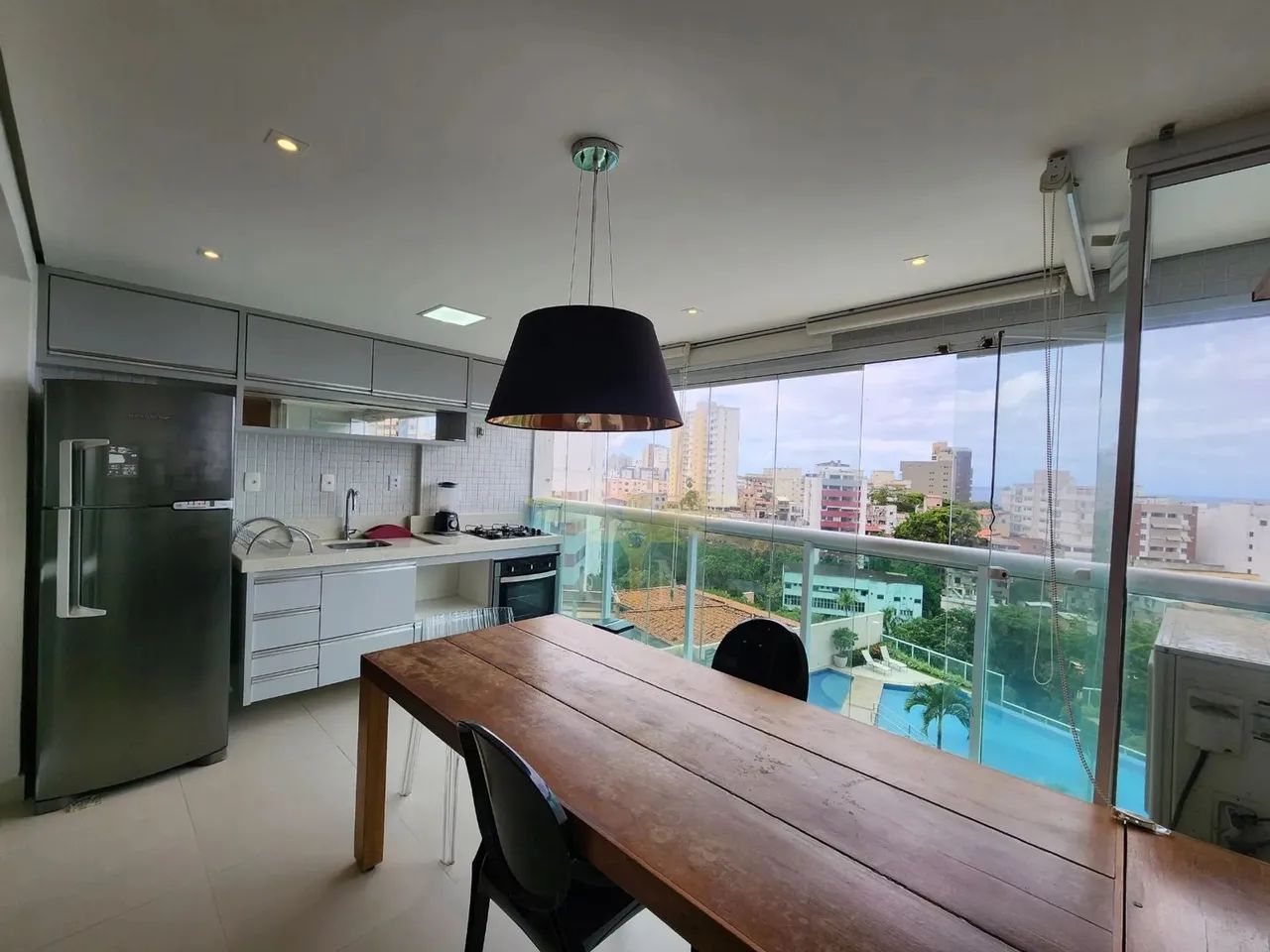 Apartamento Vista Mar, 1 Quarto Em 47M² E 1 Vaga De Garagem No Rio Vermelho. FGTBEH - Foto 4