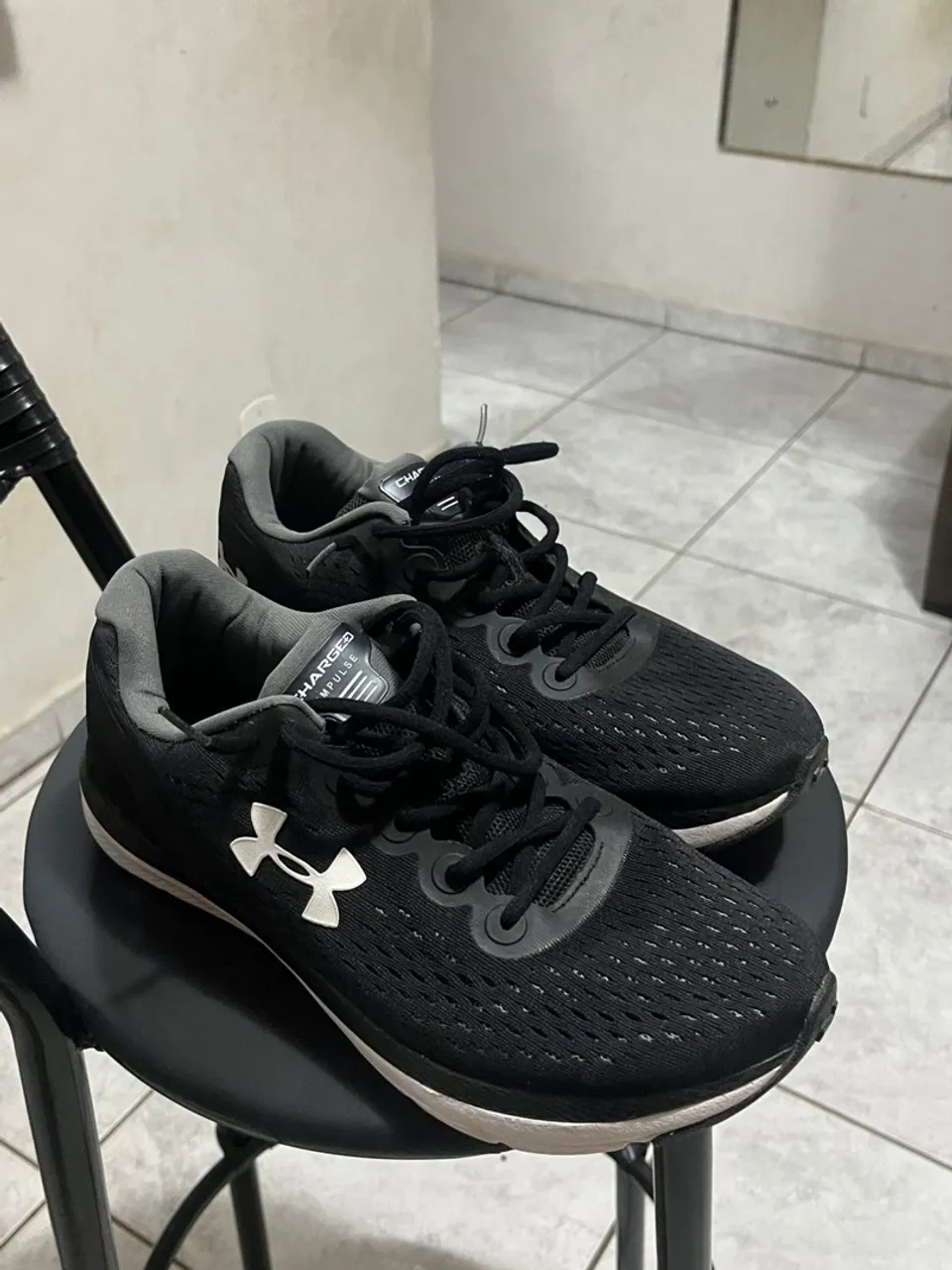 Tênis Under Armour Charged Impulse - Preto