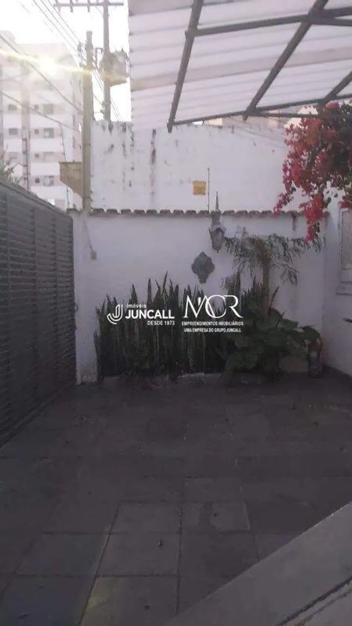 Casa com 6 quartos e 5 banheiros para locação no bairro Serra! - Foto 2