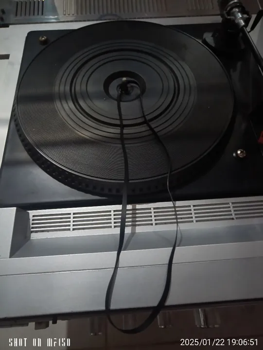 Vendo som antigo philco Hitachi