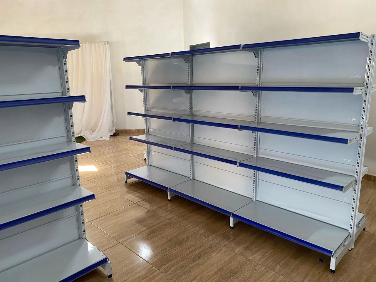 Gôndola Para Comércio - Novo  - Foto 2