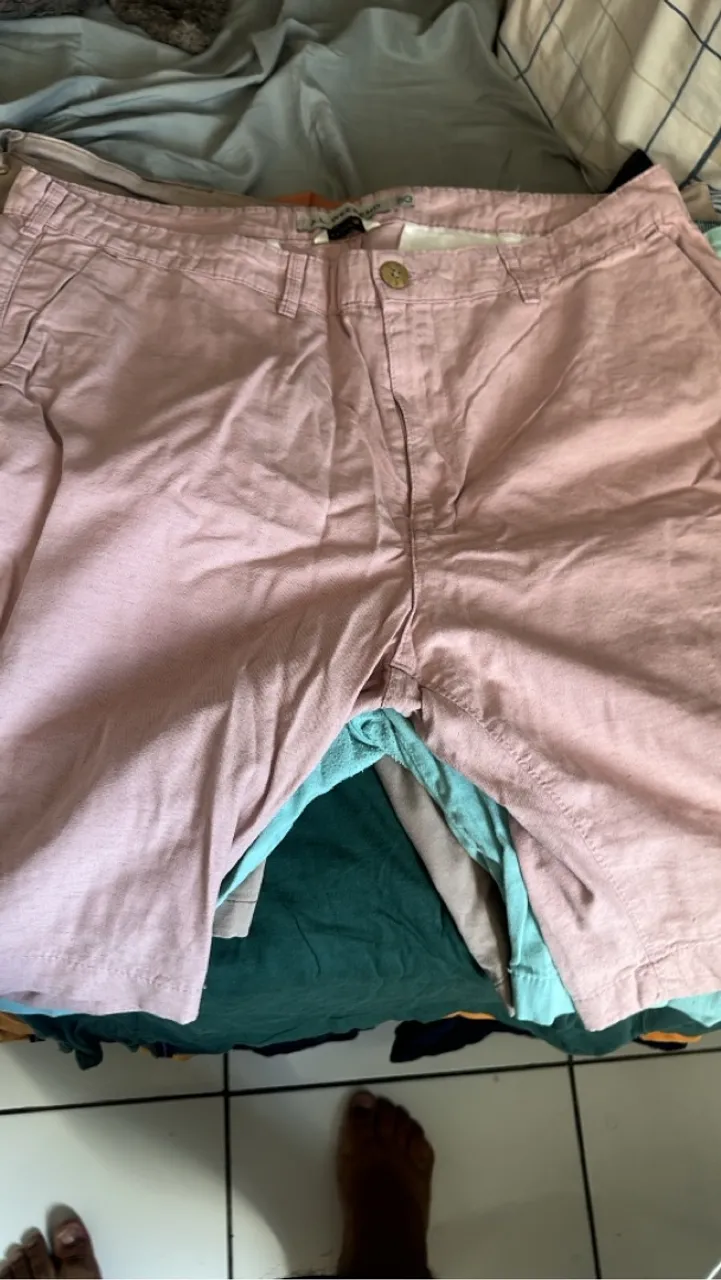 Shorts de linho branco