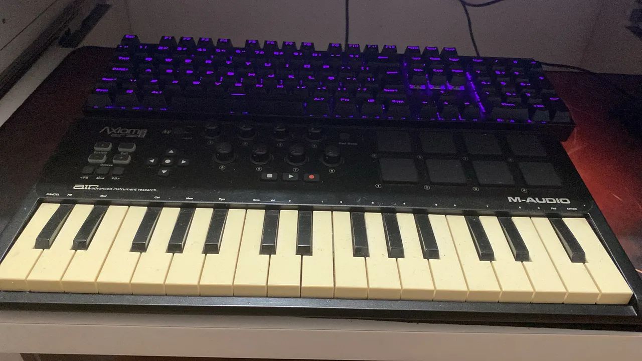 Teclado M-Audio Axiom 32
