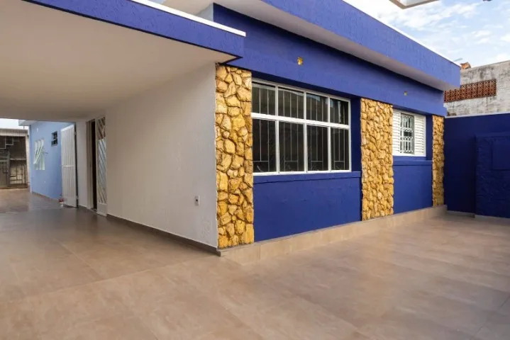 CASA A VENDA EM TAQUARITUBA, 4 QUARTOS !!