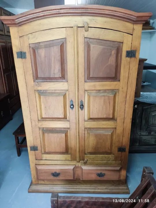 Armário rústico e antigo em madeira nobre! (100% restaurado) - Foto 2
