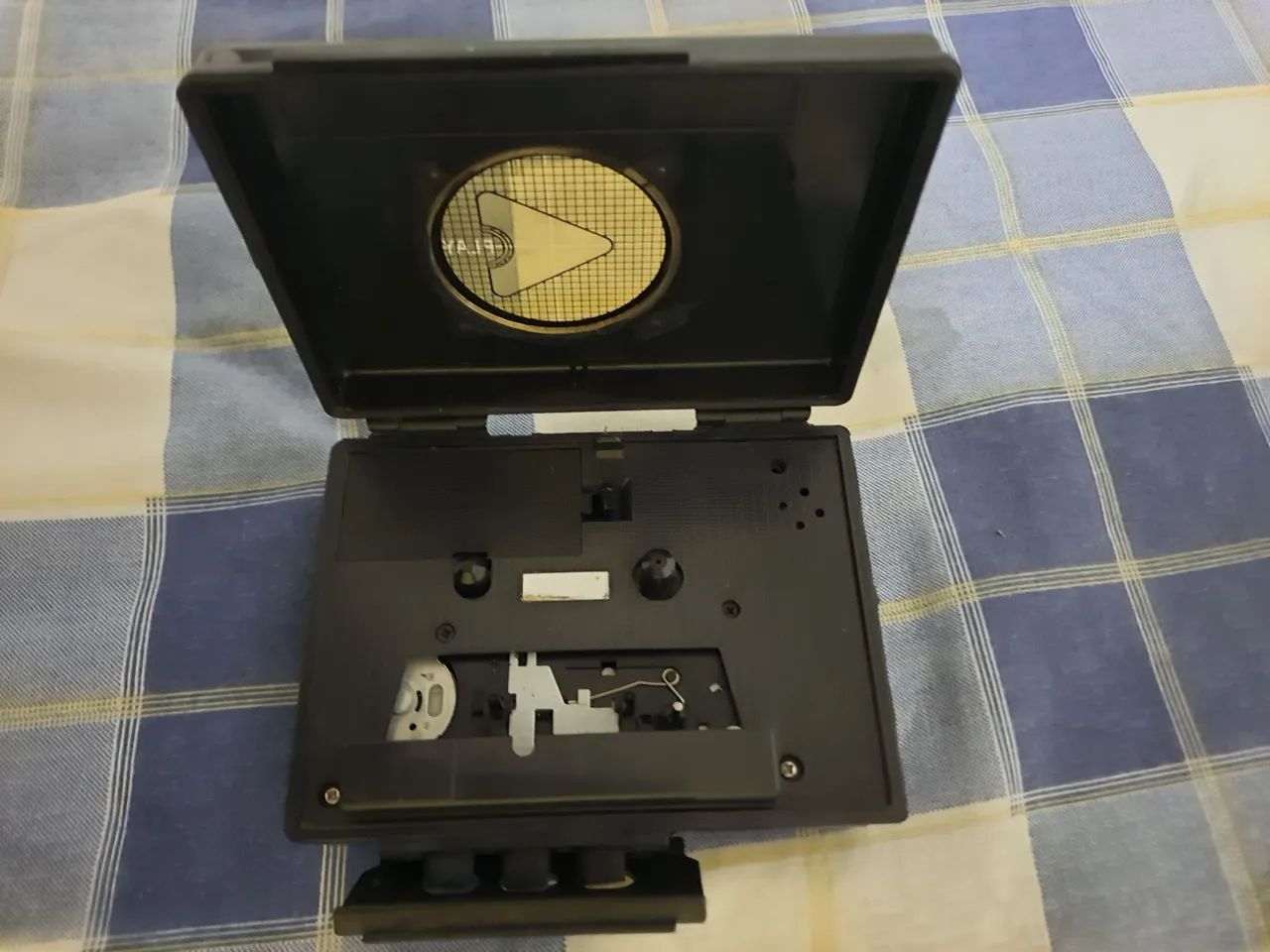 Lote TV VHS DVD Panela elétrica outros - Foto 5