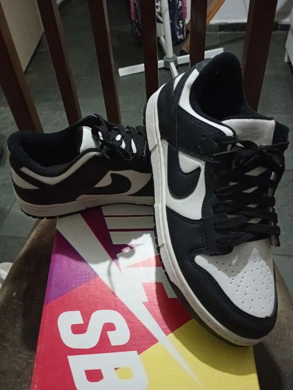 Tênis Nike Dunk Low Preto e Branco - Foto 2