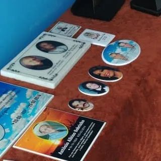 Placa de sinalizar túmulo