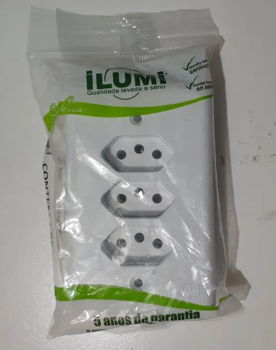 Tomada Tripla Ilumi 10amp