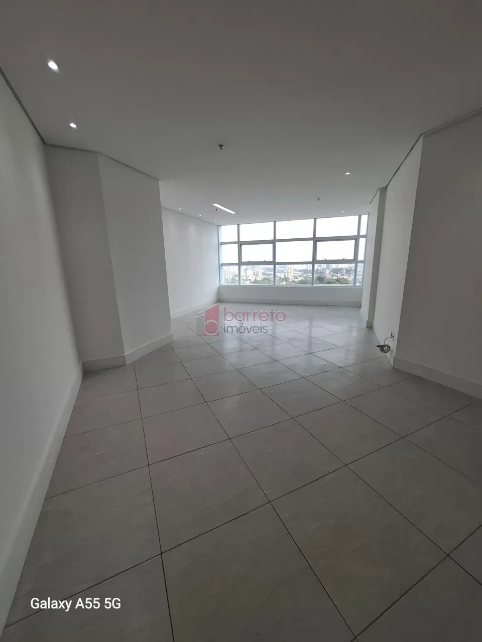 SALA COMERCIAL PARA LOCAÇÃO, NO GOLDEN OFFICE, NA CHÁCARA URBANA EM JUNDIAI/SP