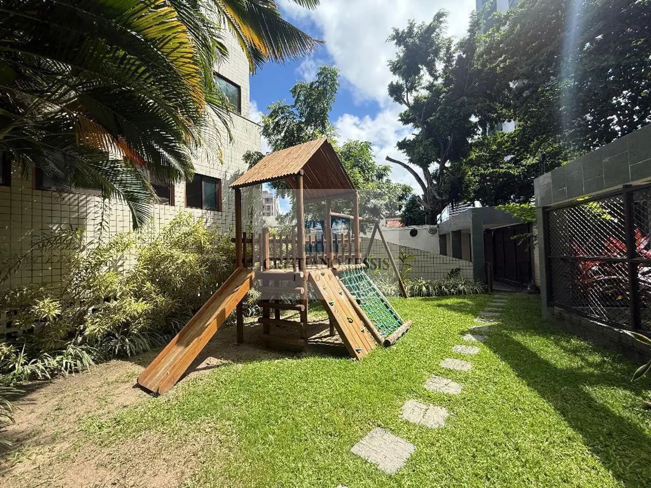 Edf Cambará em Casa Forte - Foto 3