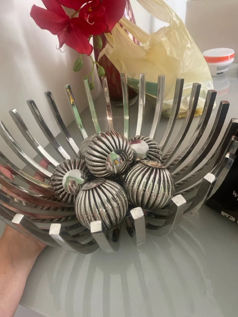 Fruteira/Centro de Mesa Decorativo com Esferas