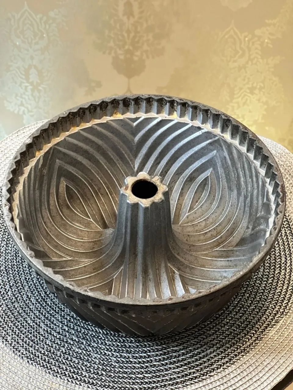 Forma de Bolo Nordic Ware Aluminio Fundido