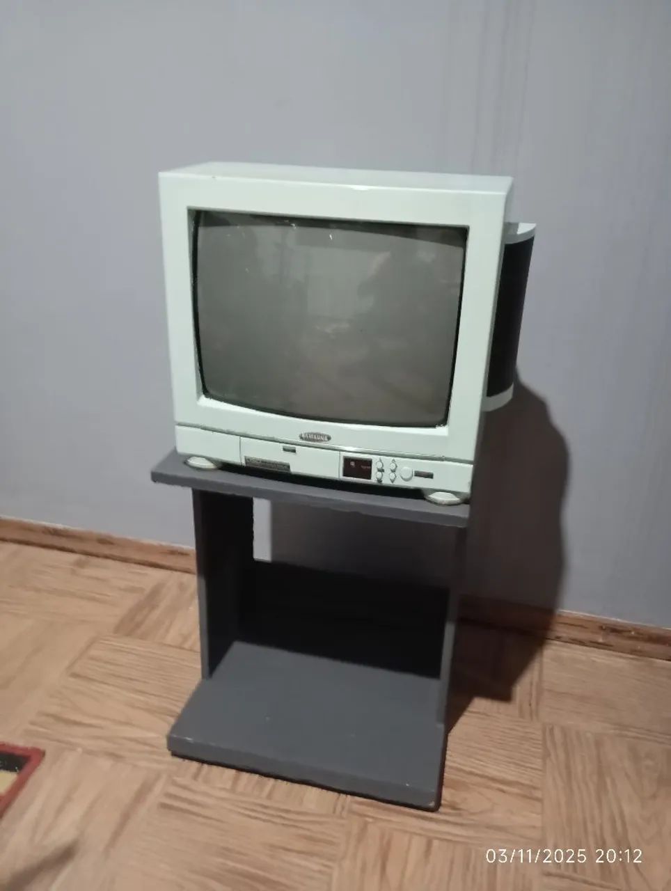 Tv e Rack decoração  - Foto 6