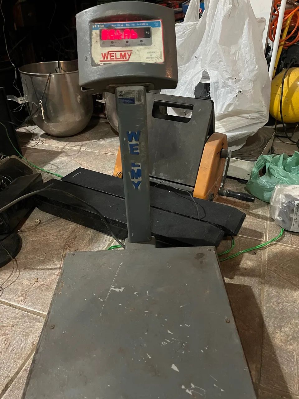 balança de plataforma da marca Welmy. C/ defeito  - Foto 2