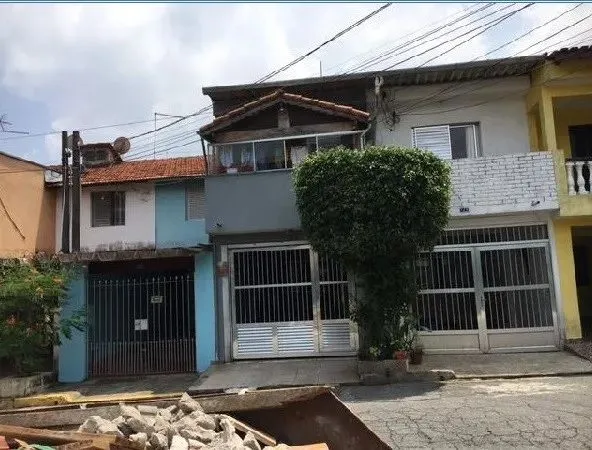 Sobrado para Venda em São Paulo, Jardim São Bernardo, 3 dormitórios, 2 banheiros