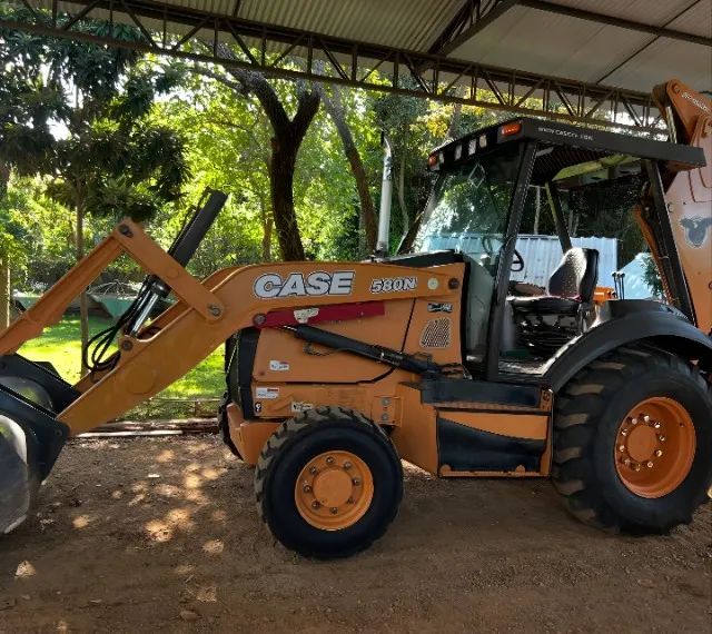 Retroescavadeira Case 580n 4x4 ano 2014 - Foto 3