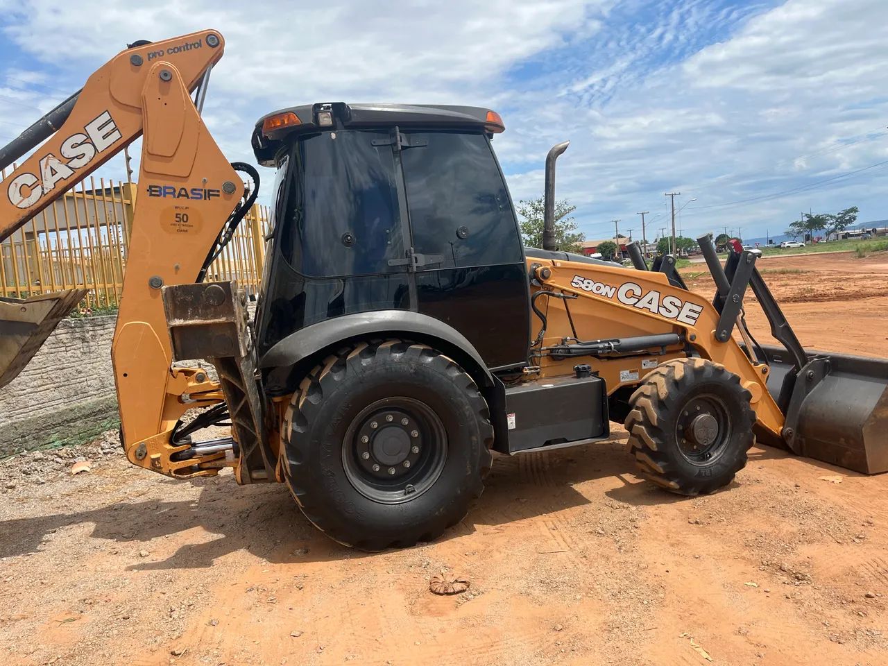 Retro Escavadeira  - Foto 5