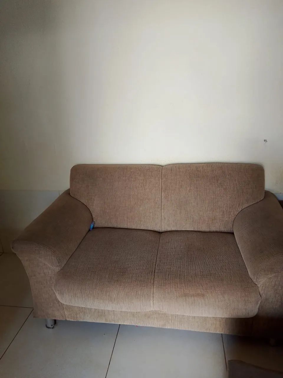 Sofá 2 lugares em ótimo estado - Foto 2