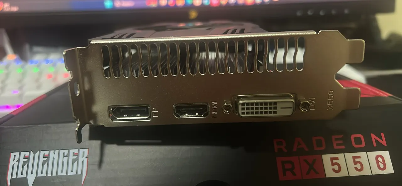 Placa de Vídeo Radeon RX 550