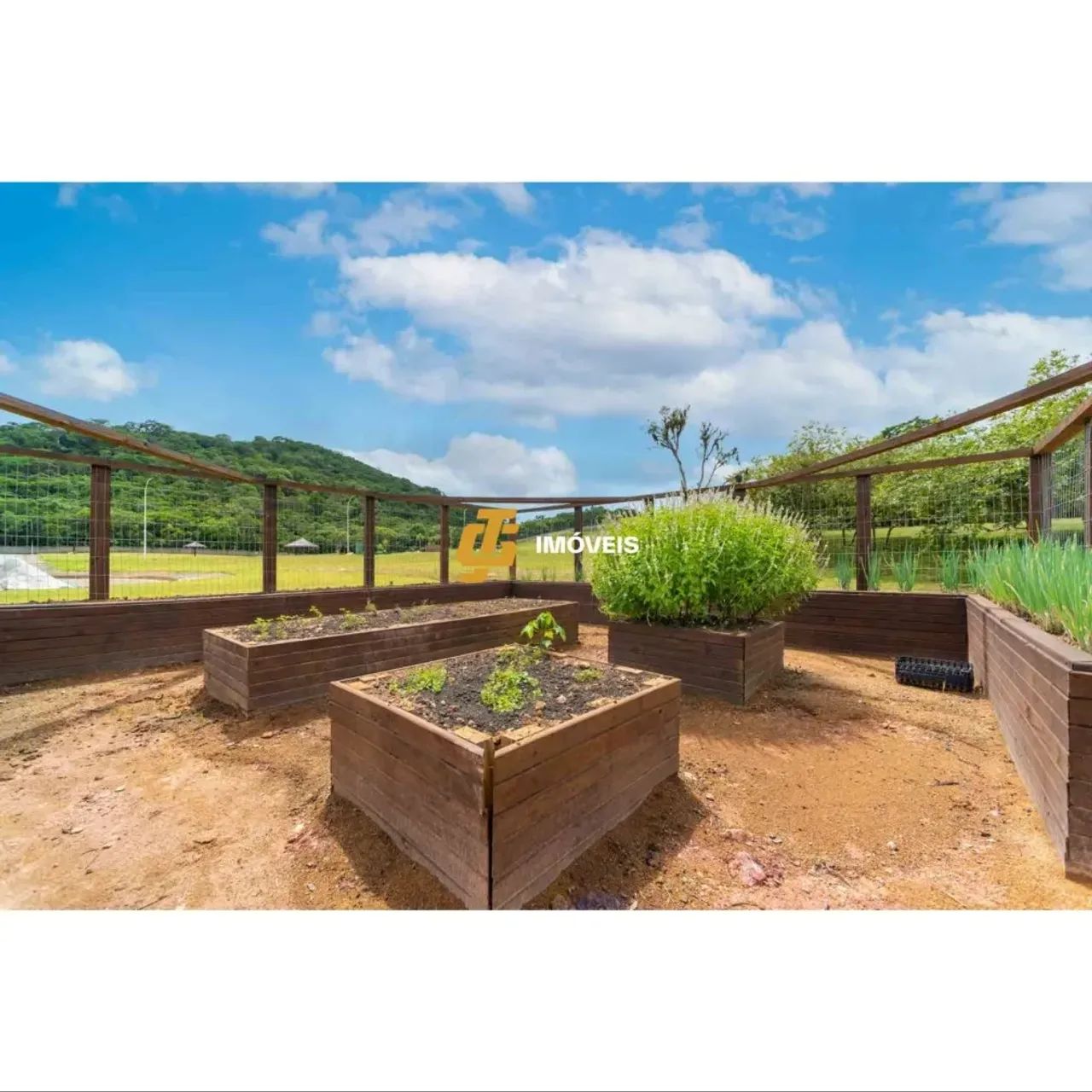 Lote Exclusivo em Condomínio Fechado de Alto Padrão  Junto à Natureza! - Foto 2