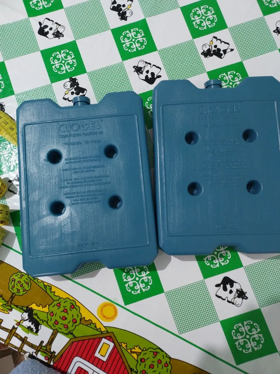 2 Gelox grande novos. Comprei mas nunca usei.