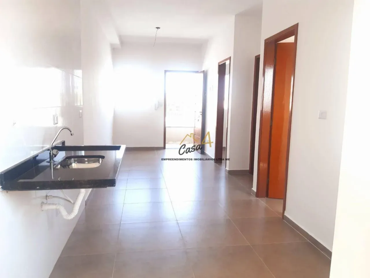Excelente custo benefício! Apto. 39,5 metros², esquina com Av.Aguia de Haia, SP R$ 220.000