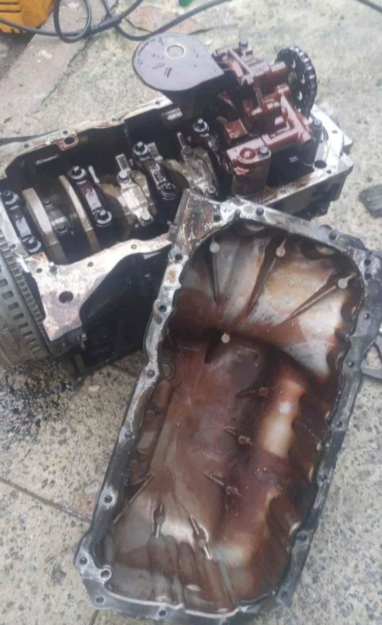 Motor parcial Peugeot 207 1.6 - Foto 5