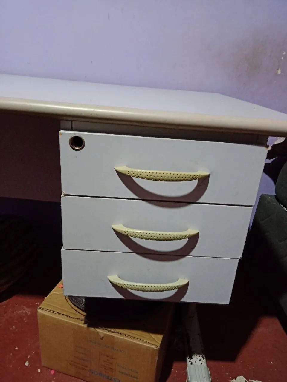 Mesa de escritório 64684502800257120